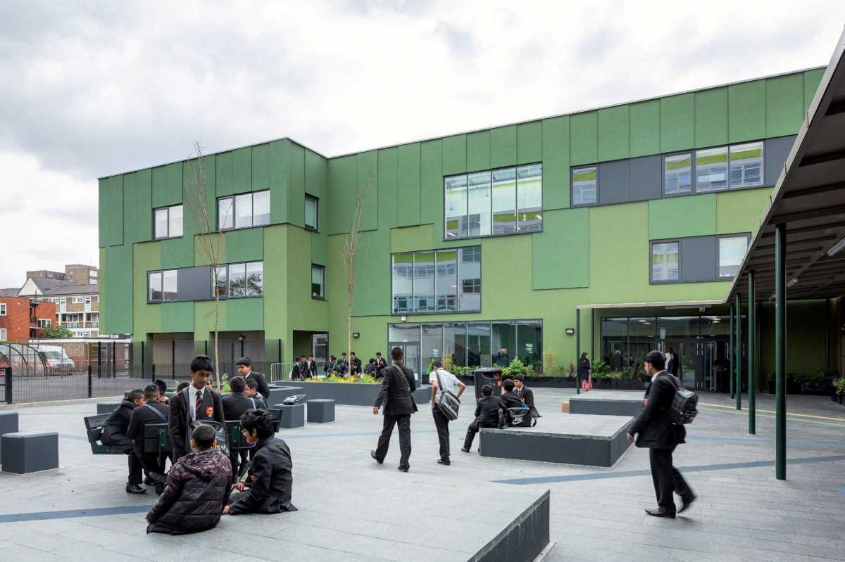 Stepney Green School image 2